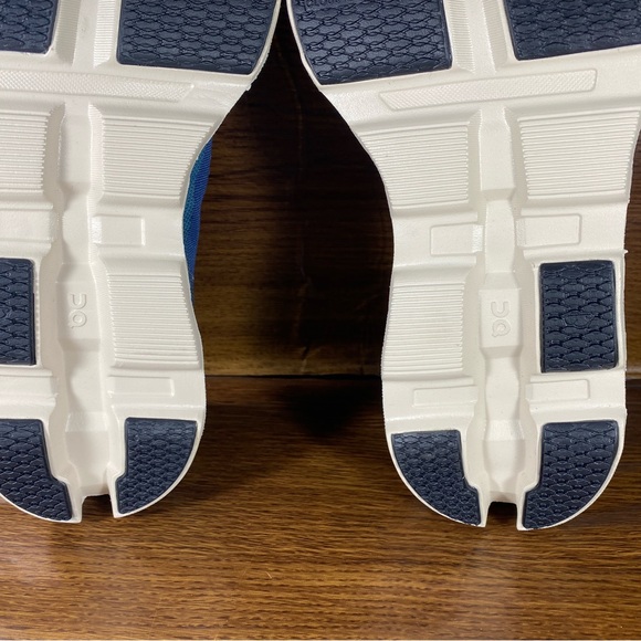 On Cloudmonster 2 Mens shoe size 10.5 - Picture 12 of 13